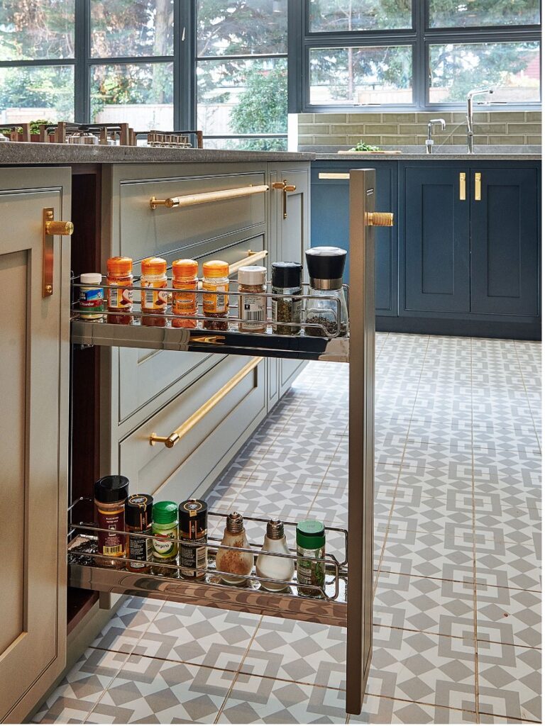 Design Nation - Clever Storage spice rack